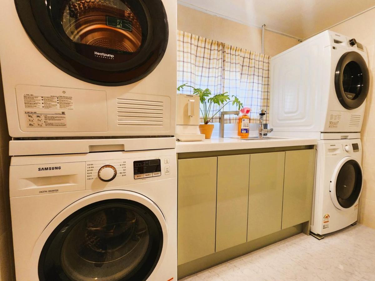 Oreum Stay Myeongdong - Female Only Seul Exterior foto