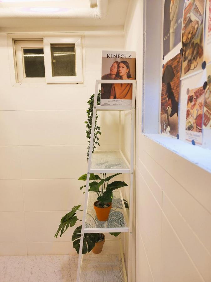 Oreum Stay Myeongdong - Female Only Seul Exterior foto